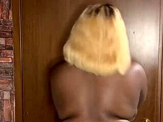 shaved lesbian pussies grind smooth on sunday update