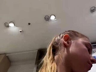 Ever seen a crazy bbw blonde get hardcore fucked outdoors public orgasm?