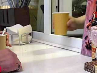 Margo Von Teese Skinny Teen 18+ Fucks BF After Walk