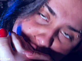 doesn't bound bia squirm as rotten venus tickles her perfect bare feet?