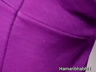 indian housewife bhabhi cheats fucks husband's friend devar