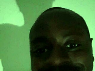 blogging my jeans workout routine privately for free trial