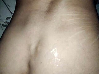 wife films homemade pov creampie with hubby kissing her deep!