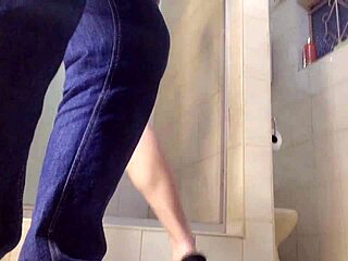 18 year old sucks cock flashing shaved pussy upskirt no panties