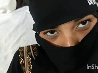 Muslim Girl Feels Deep Passion In Desi Boyfriend Fuck