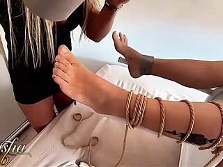 sádica tortured me with her tickles blindfolded bondage femdom