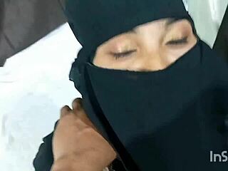 Muslim Girl Feels Deep Passion In Desi Boyfriend Fuck