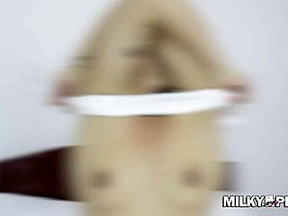 peruana mariana takes gifts for sex en mi depa... tan rica