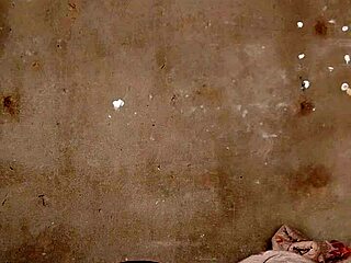 african ebony babe takes hard fucking to hot cumshot