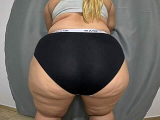 Chubby Colombian milf housewife shakes huge ass big pussy lips POV