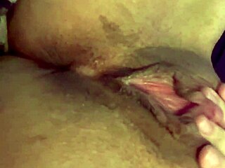 Juicy puffy pussy lips vibrate to wet solo orgasm closeup