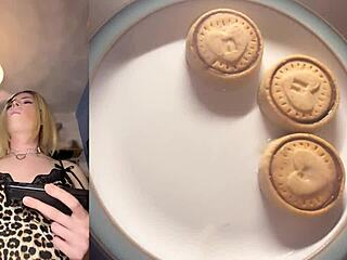 Jessica Bloom Edges Monster Trans Cock and Eats Cum Cookie