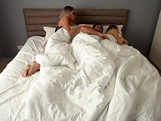 Stepmom sneaks silent anal creampie while hubby's clueless nearby