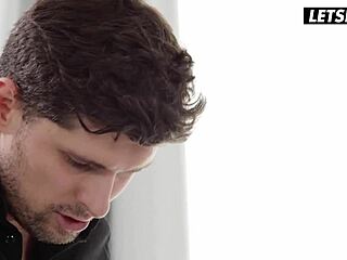 i watch blindfolded russian babe jia lissa fucked from behind standing