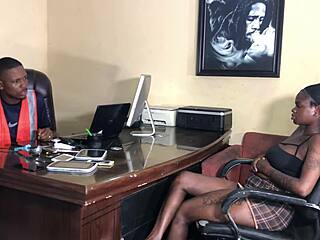 he fixed my phone then fucked my pussy good