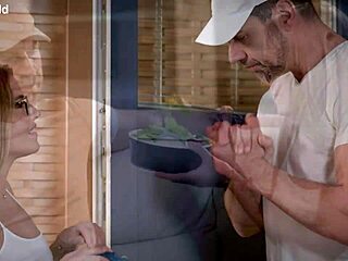 Cheating with Big Cock Blowjob Cumswap or Stay Loyal