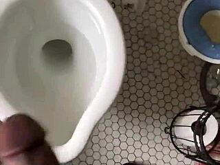 good nut busting all over 😩💦