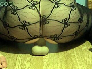 i plugged my huge ass then came hard on this giant dildo... brunette milf solo bliss!