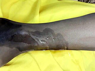 i love watching this mature cougar's foot bdsm cumshot compilation