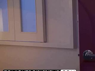 hey bobbie lavender you cam girl with glasses fuck like a dream in lingerie