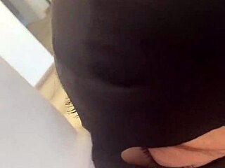 Milfycalla's Curvy Milf Seduces Helpful Neighbor For Deepthroat Fuck