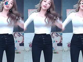 korean babe jeehyeoun dances tight white top hot!