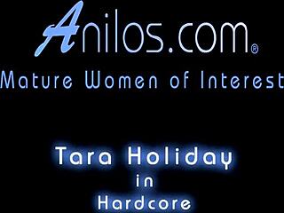 wet mature pussy slurps huge cock and balls in hardcore pounding