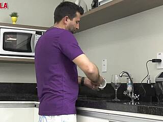 novinha safada first huge bbc stretching my tight lil pussy on your screen