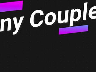 Mi maestro's monster cock chupar me encanta while she moans on shaved wet pussy