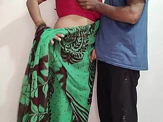 Desi Maid Sucks Boss's Cock Rides Early Morning