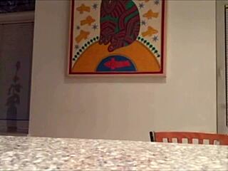 what secrets does this 18 19 yo webcam babe reveal on camtokenxxx?