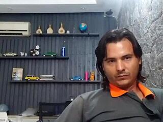 Soloboy's Outdoor Masturbation Hits Emotional Peak at 38 Strokes!