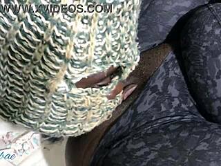bbc cock strokes shaved milf pussy 100 times straight!