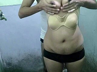 Shikha bhabhi's big ass pounded hard in indian anal sex!!