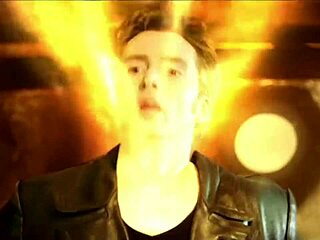 Talking with the doctor about regeneration in the hospital room feels intriguing