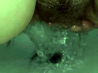 GRETA LA MATURE BRUNA'S HUGE HAIRY PUSSY CLOSEUP