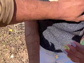 แฟนหน้าอกใหญ่โดนฉีกเสื้อแล้วเย็ดดุในโรงแรม oyo โดยแฟนหนุ่ม