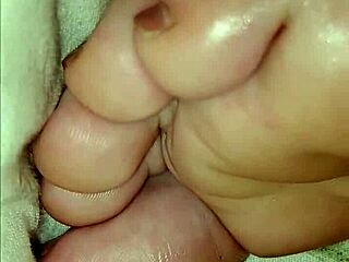 i worship my girlfriend's feet and suck toes passionately