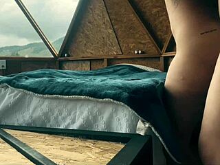 Curvy Lesbians Finger Dildos Rhythm Music Glamping Striptease