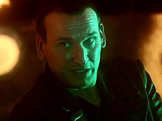 Talking with the doctor about regeneration in the hospital room feels intriguing