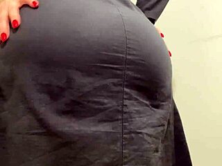 sexy hijab secretary's hot vid makes boss cum hard!