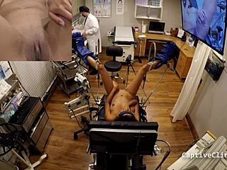 whoa miss mars blindfolded in latex gloves hairy armpits backstage 😈🔗🍑