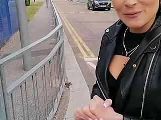 hey boys check my free public teaser in emirates telecabins