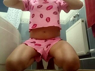 Panties Soaked in Endless Pee Streams on Hidden Cam