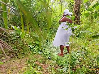 ebony bbw milf stepmom fucked raw in the bush