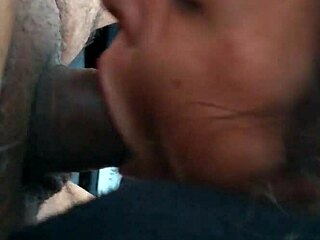 Blonde Deepthroats Swallows Huge Load in Car