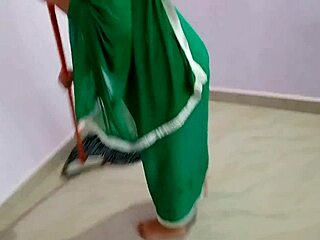 innocent bahu cleaning home ravaged forcefully by lustful sasur