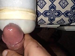 Moroccan Hunk Wanks Monster Cock in Cold Night