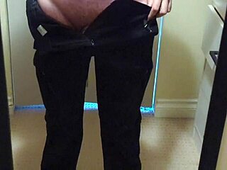 shot my load right before bedtime close-up