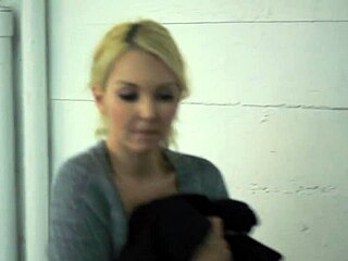 Ashley Stone and Jenna J Ross heat up after dance with wet pussy play